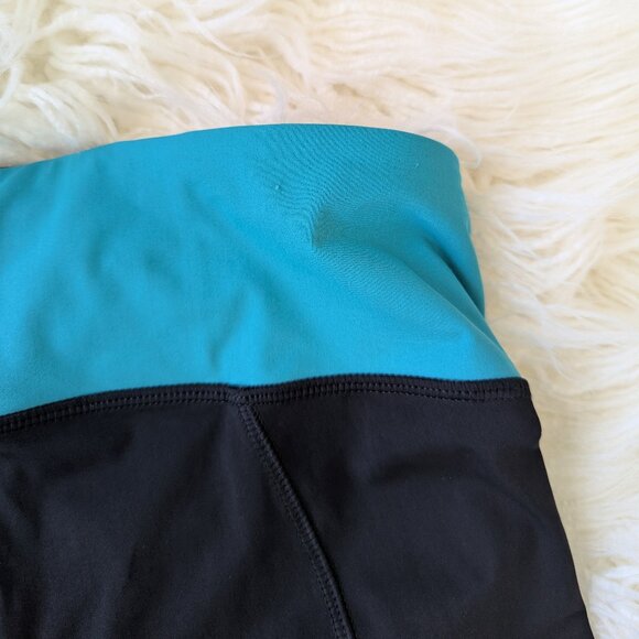 Lululemon UPF 50+ Crop leggings for Sun and Surf - Watersports, Running, Swim - Picture 11 of 13